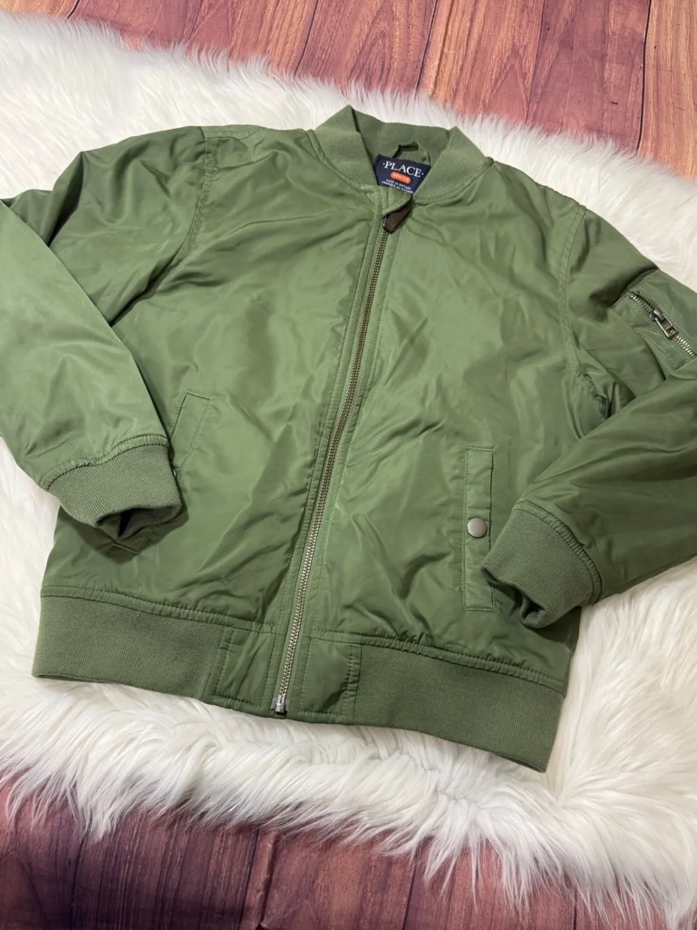 The Children’s Place Green Lightweight Bomber Zip Up Jacket - Boys Size M (7/8)